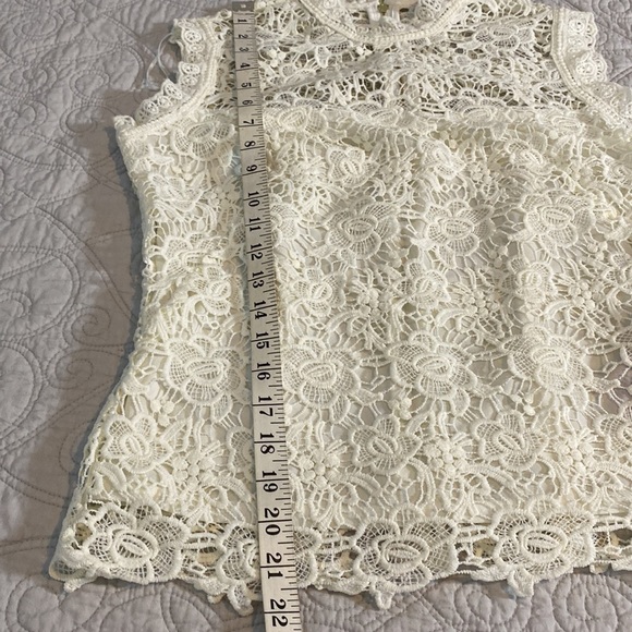 Nanette Lepore Knit Sleeveless Marshmallow Top - Picture 9 of 9